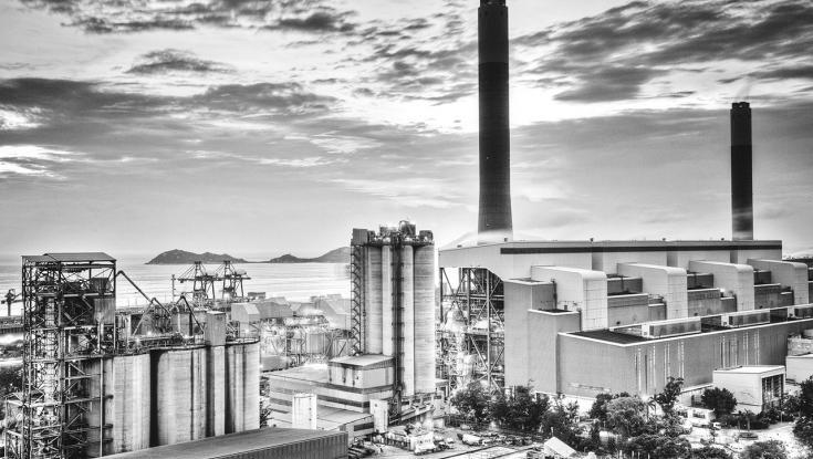 oil and gas refinery