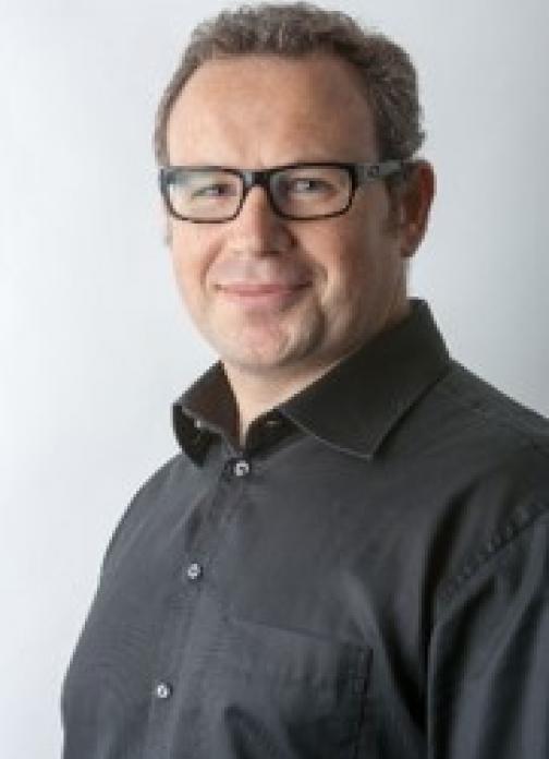Robin Ray-Howett