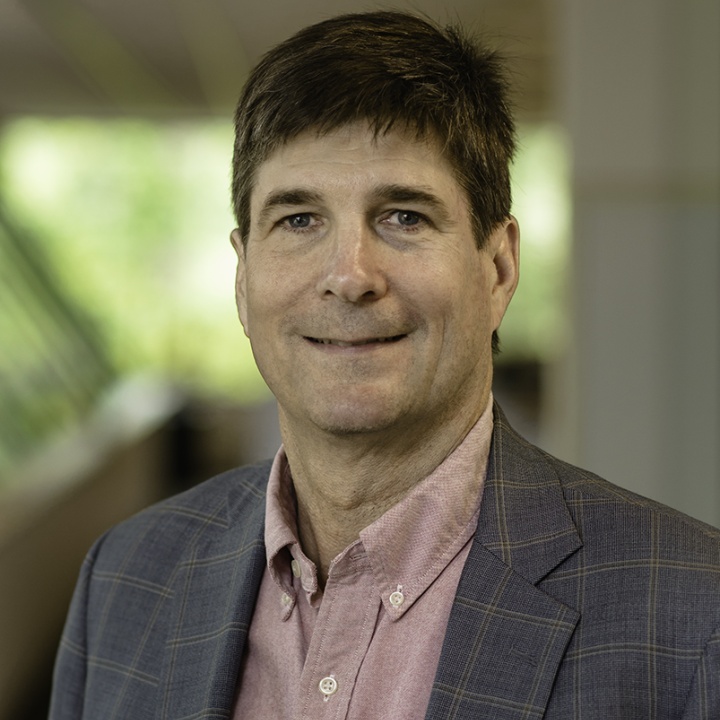 image of APQC employee, dewey dorsett