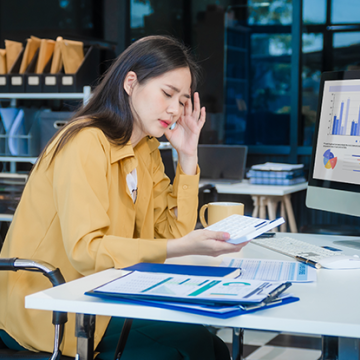 What is HR Benchmarking?